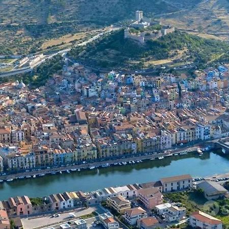 Appartamento Bilocale 4 Posti Bosa Bagian luar foto