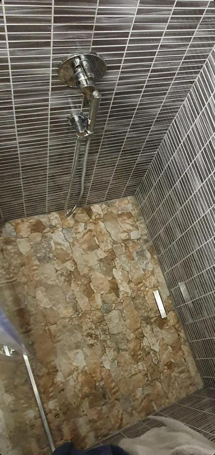 Appartamento Bilocale 4 Posti Bosa Bagian luar foto